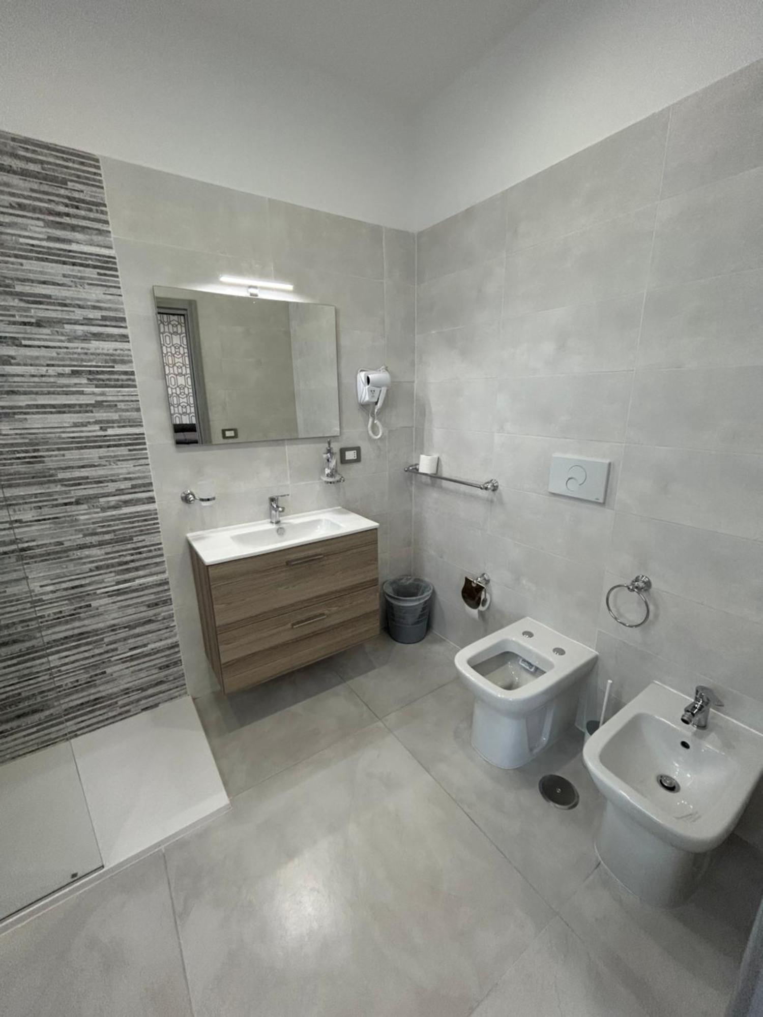 Skycity 2 B&B Naples Extérieur photo