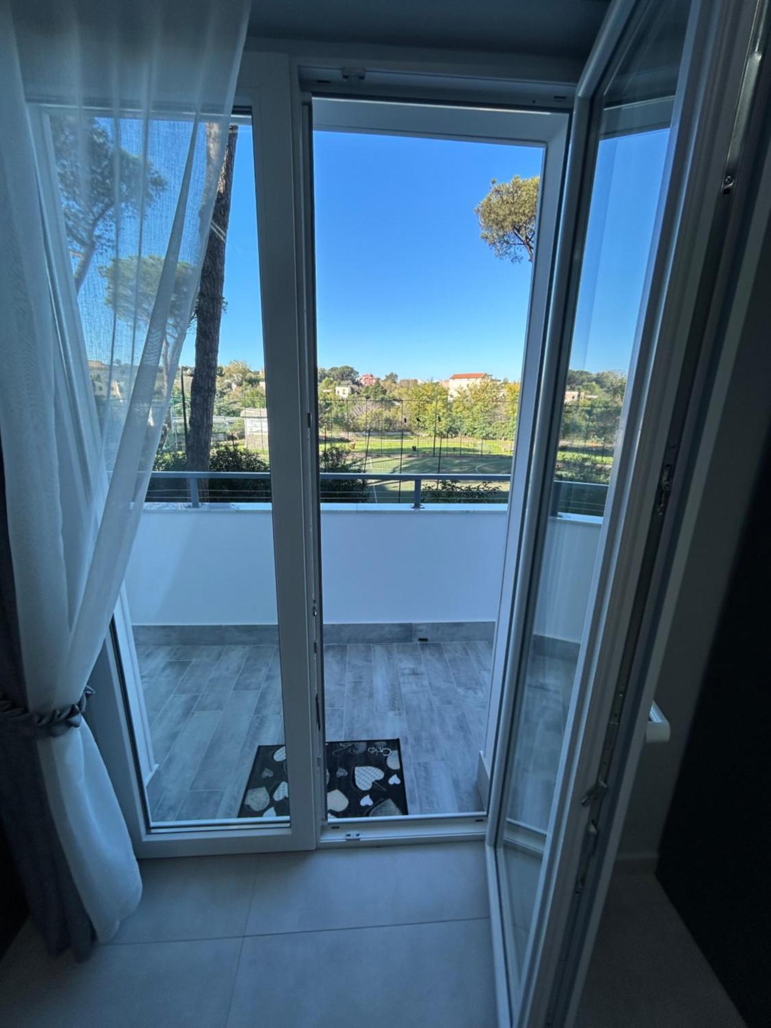 Skycity 2 B&B Naples Extérieur photo